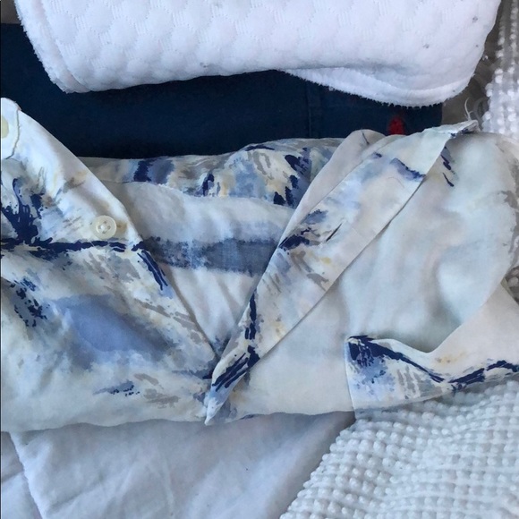 Button T Shirt - Picture 2 of 2